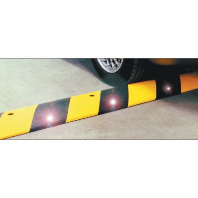 Reflective Rubber Speed Bump - Stripes
