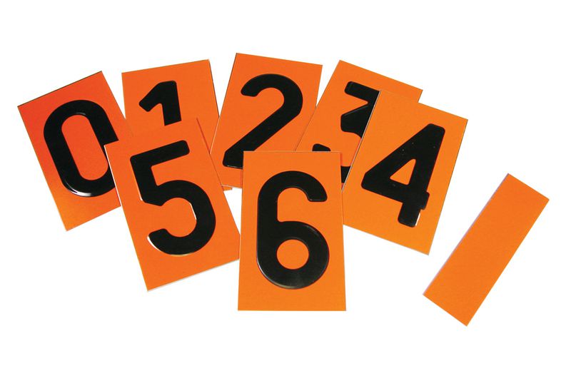 Plaquettes chiffres amovibles orange rétroréfléchissant
