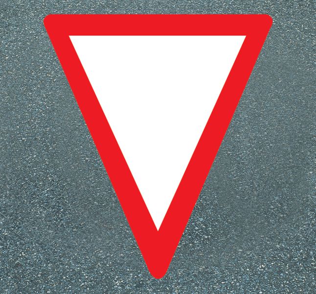 Vorfahrt gewähren - PREMARK Straßenmarkierungen, Verkehrszeichen