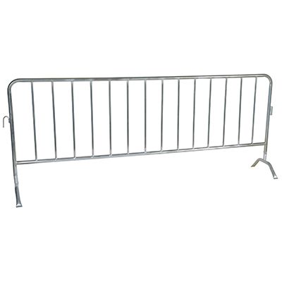 Interlocking Crowd Control Barriers With Curved Feet