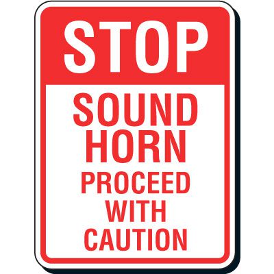 Reflective Parking Lot Sign - Stop Sound Horn